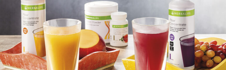O Fiber Concentrate é uma bebida refrescante que combina os benefícios das fibras em dois deliciosos sabores, manga ou uva.